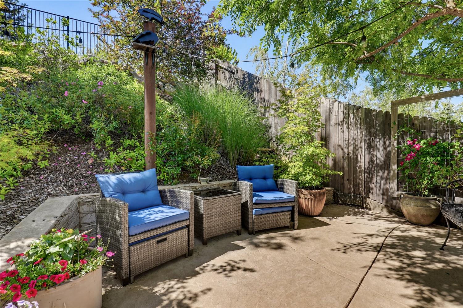 21590 Cascade Crossing Road Grass Valley, CA 95949 - Photo 62 of 94