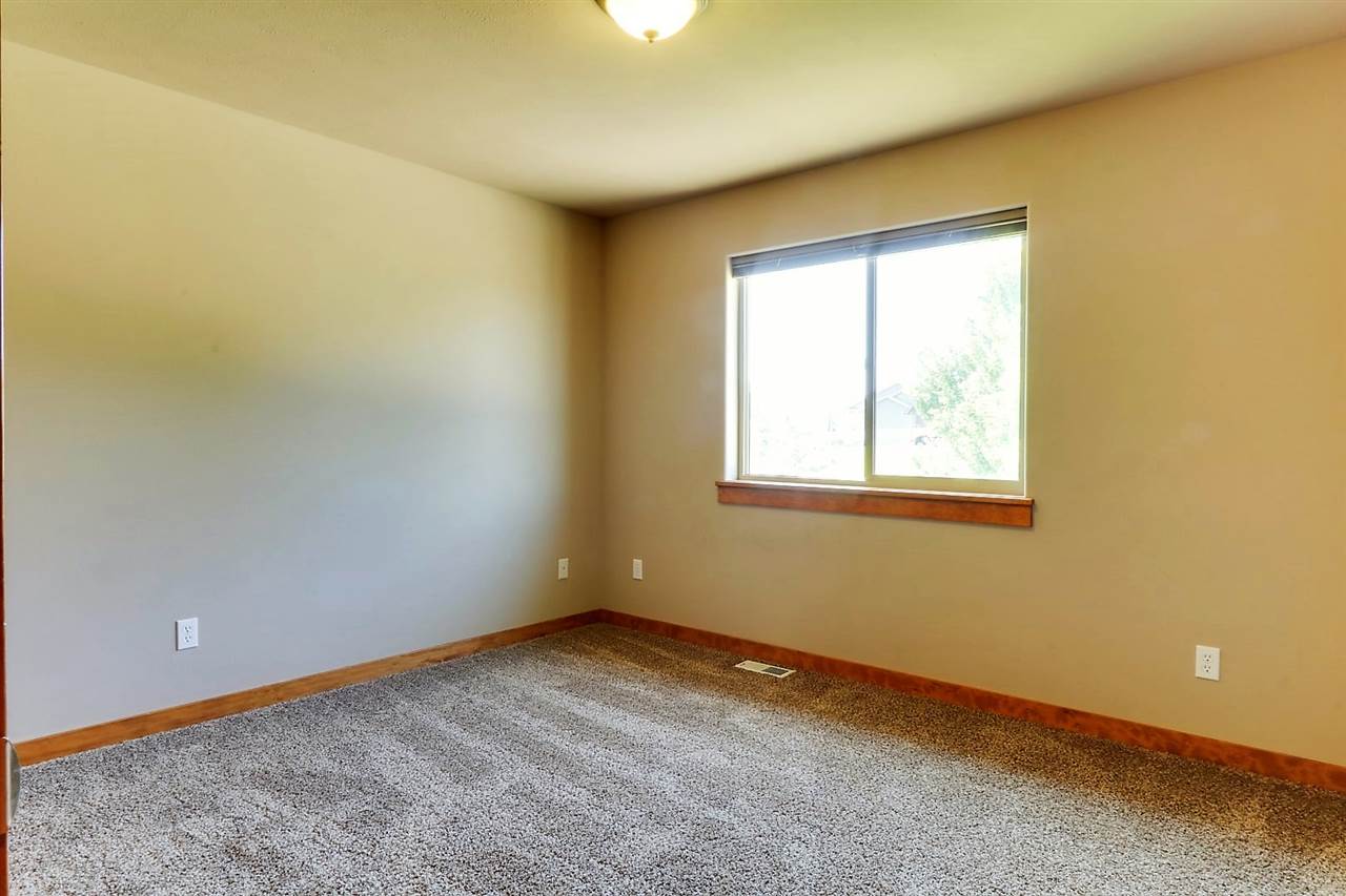 1722 South Steen Road Veradale, WA 99037 - Photo 12 of 20