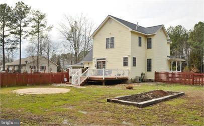 202 Azalea Road Colonial Beach, VA 22443 - Photo 2 of 24 Exterior (General)