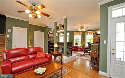 202 Azalea Road Colonial Beach, VA 22443 - Photo 4 of 24 Interior (General)
