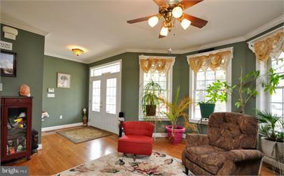 202 Azalea Road Colonial Beach, VA 22443 - Photo 5 of 24 Interior (General)