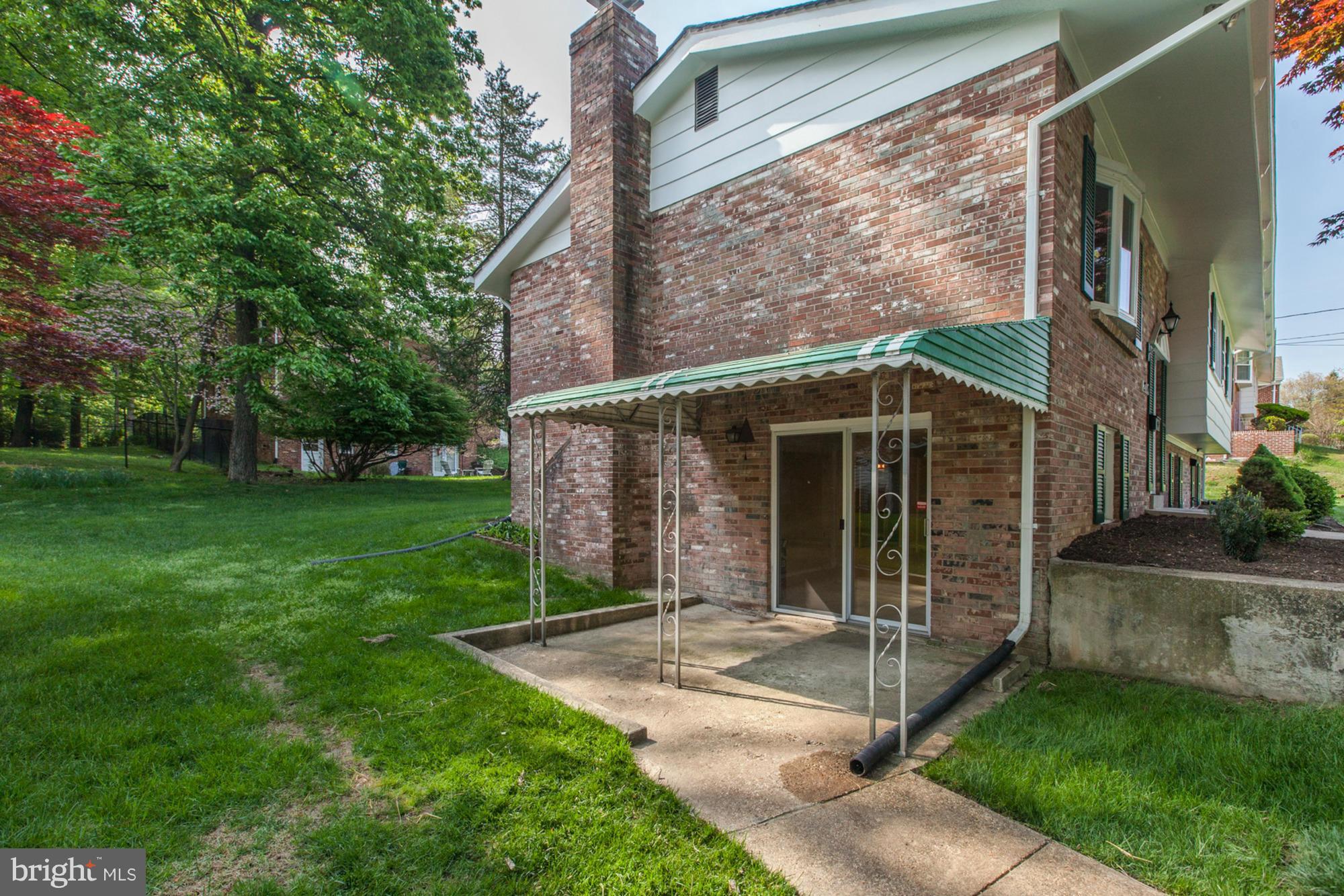 2714 Weller Road Silver Spring, MD 20906 - Photo 3 of 29 Covered Patio