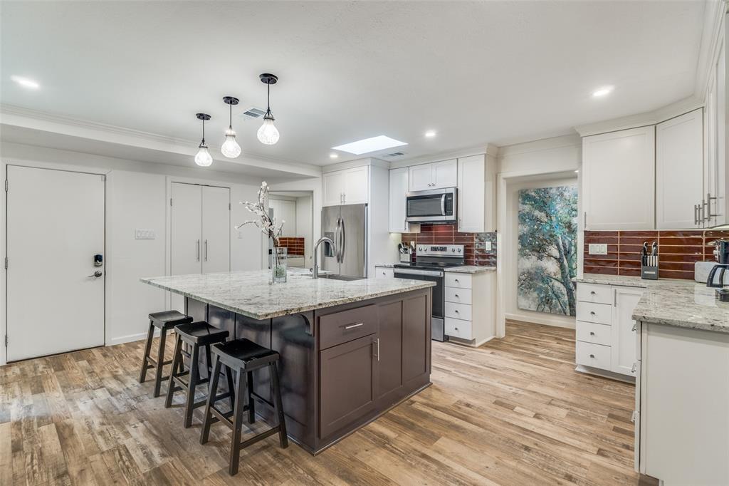 9807 Airline Road Dallas, TX 75230 - Photo 10 of 25