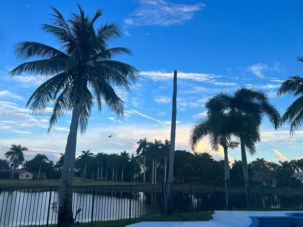 $13,500 | 2534 Poinciana Drive, Weston, FL 33327