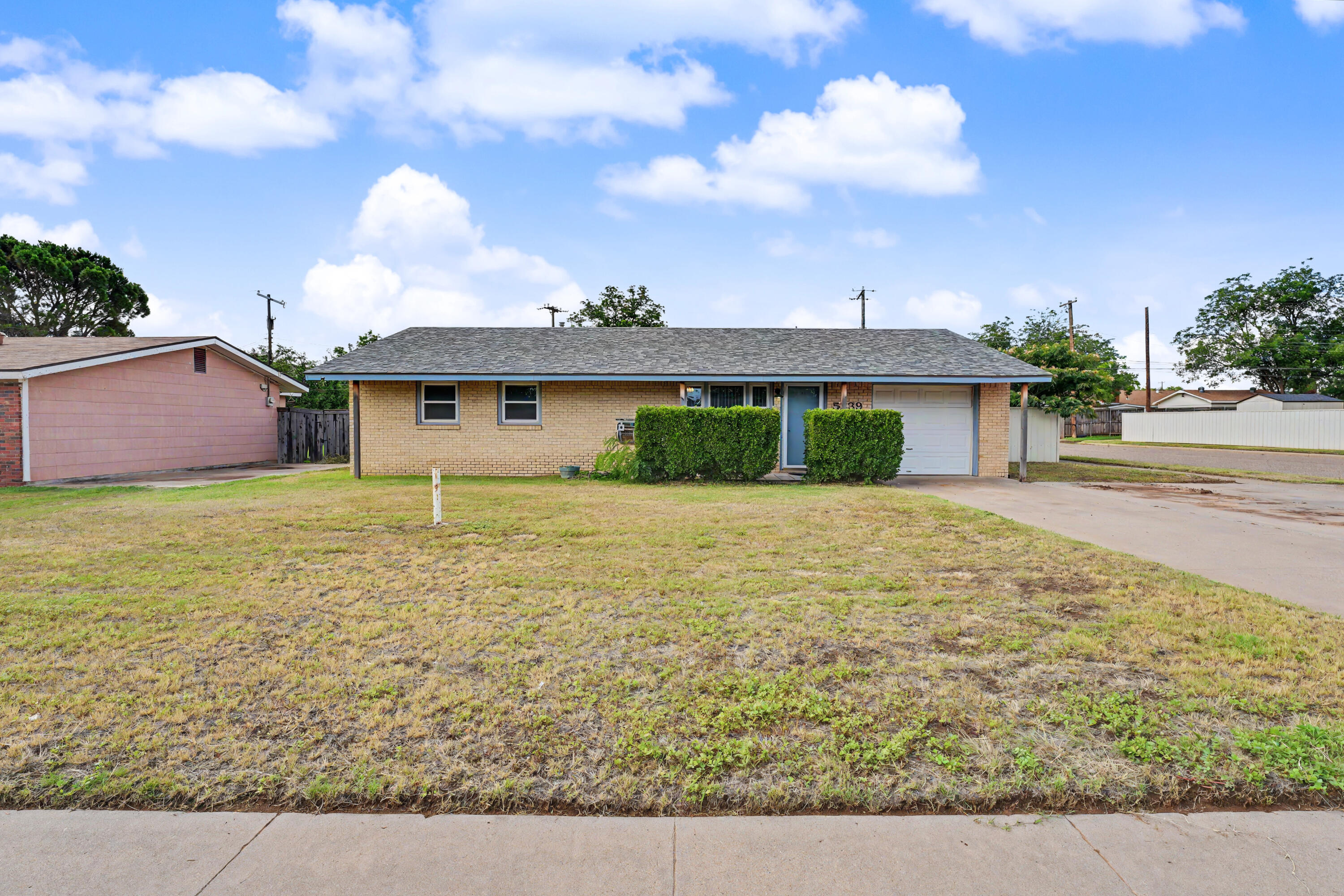 5239 40th Street Lubbock, TX 79414 - Photo 1 of 21 DSC05971