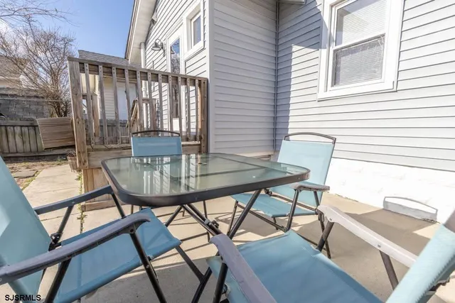 a view of a large building