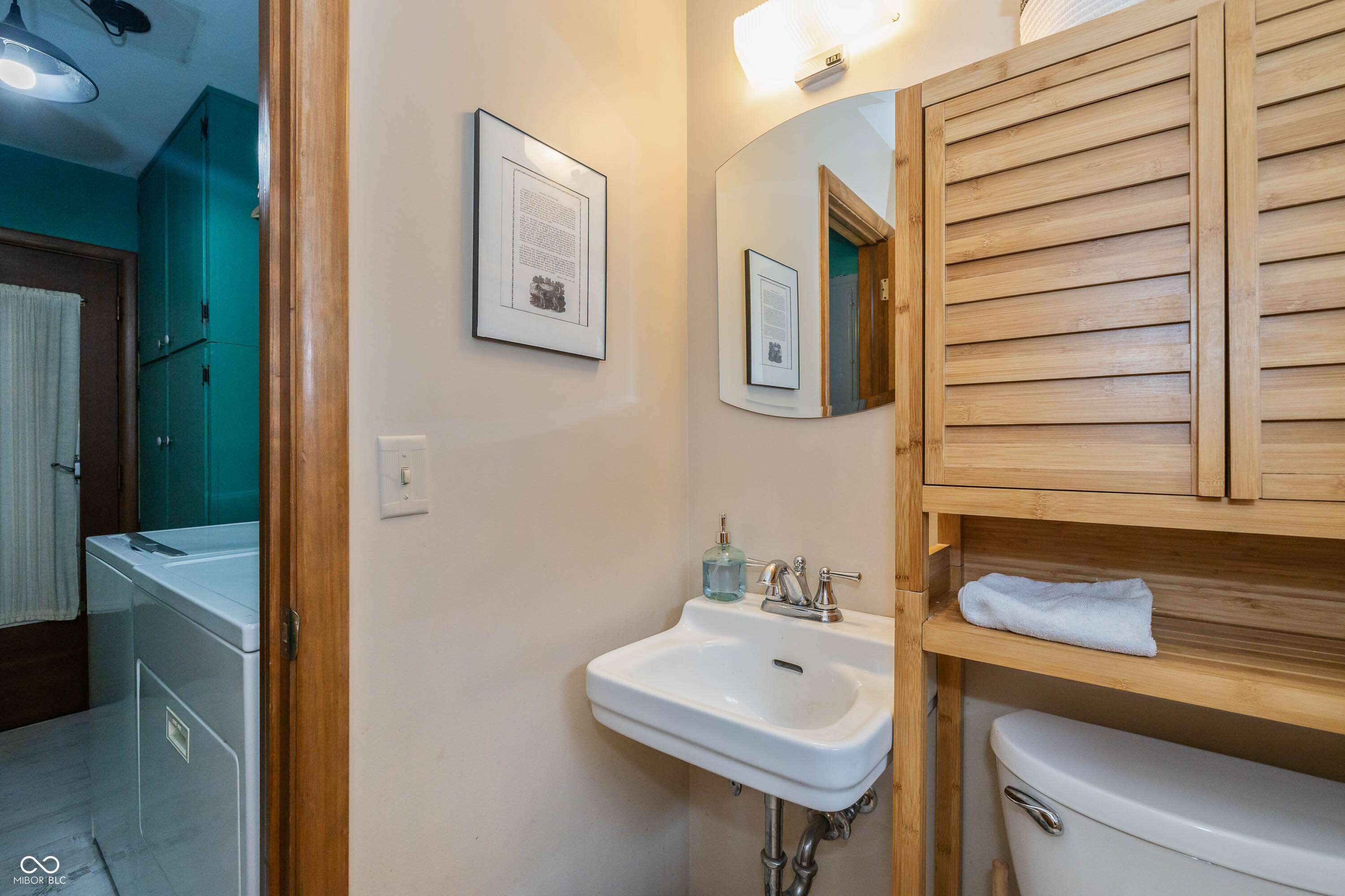 7856 Graham Road Indianapolis, IN 46250 - Photo 18 of 22 Gallery Image 18