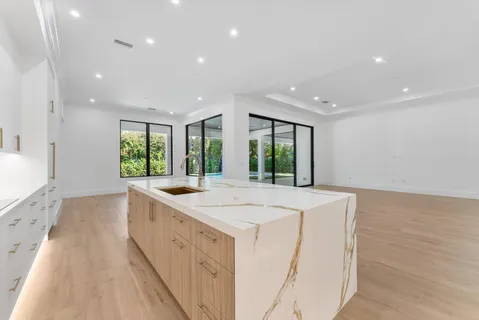 $3,700,000 | 715 Mission Hill Road, Boynton Beach, FL 33435