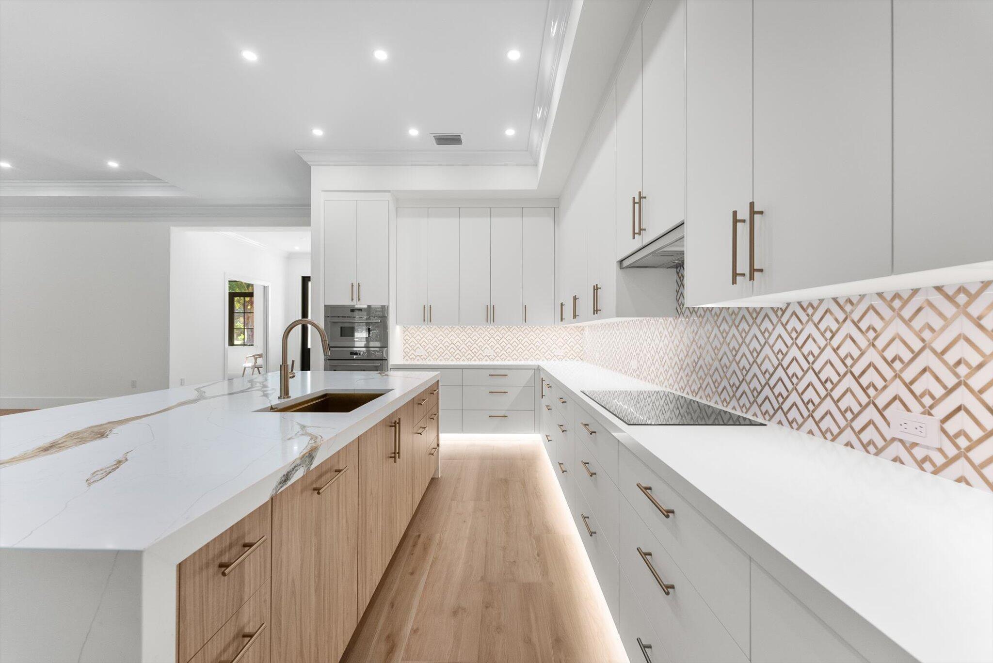 715 Mission Hill Road Boynton Beach, FL 33435 - Photo 13 of 52 Kitchen