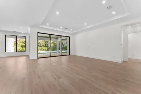 $3,700,000 | 715 Mission Hill Road, Boynton Beach, FL 33435