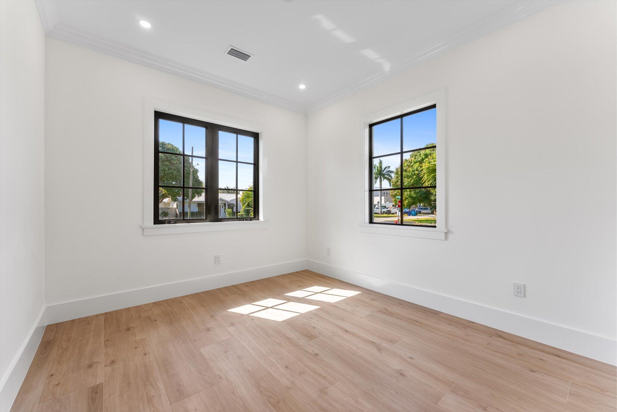 715 Mission Hill Road Boynton Beach, FL 33435 - Photo 31 of 52 Bedroom 2