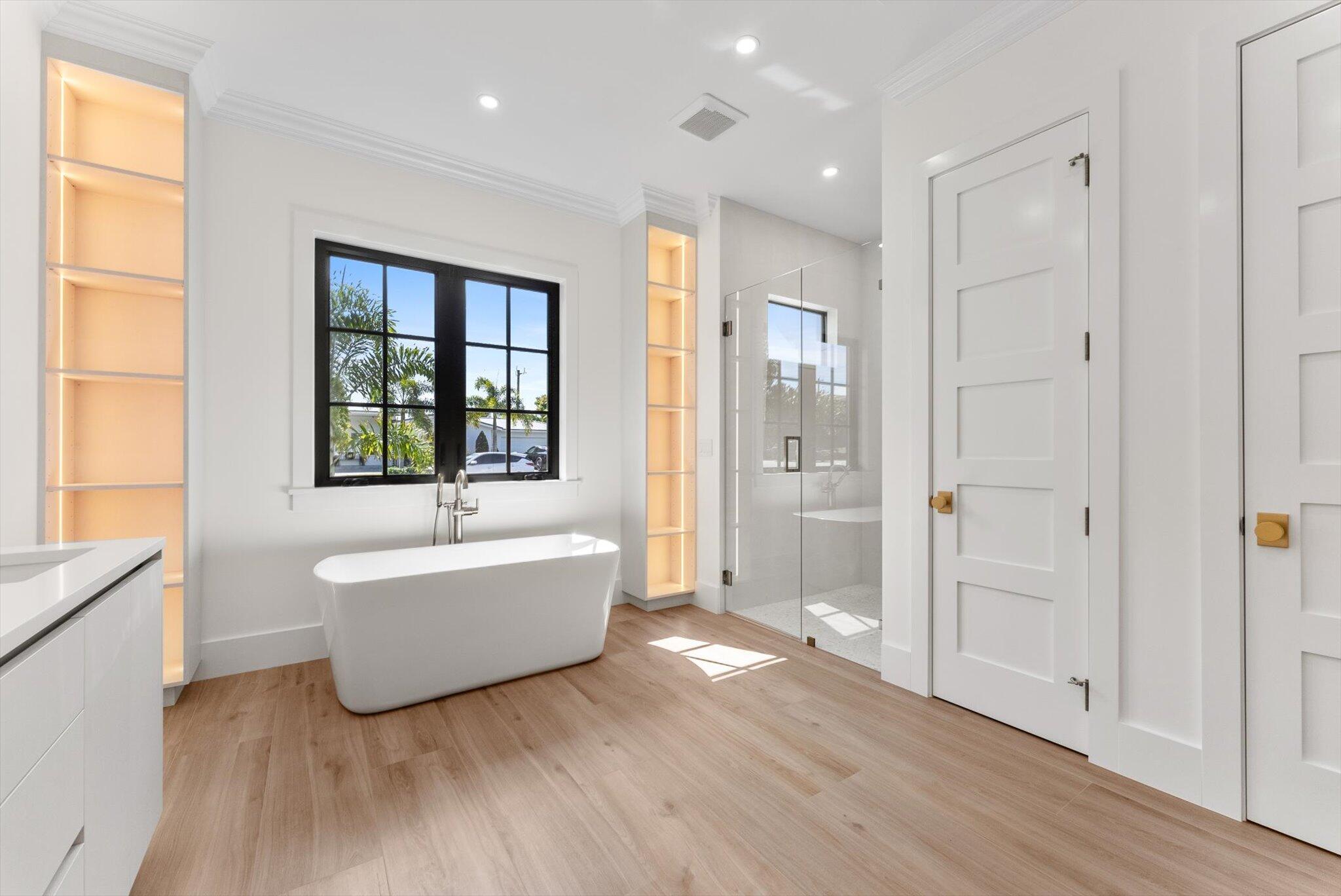 715 Mission Hill Road Boynton Beach, FL 33435 - Photo 43 of 52 Primary Bathroom