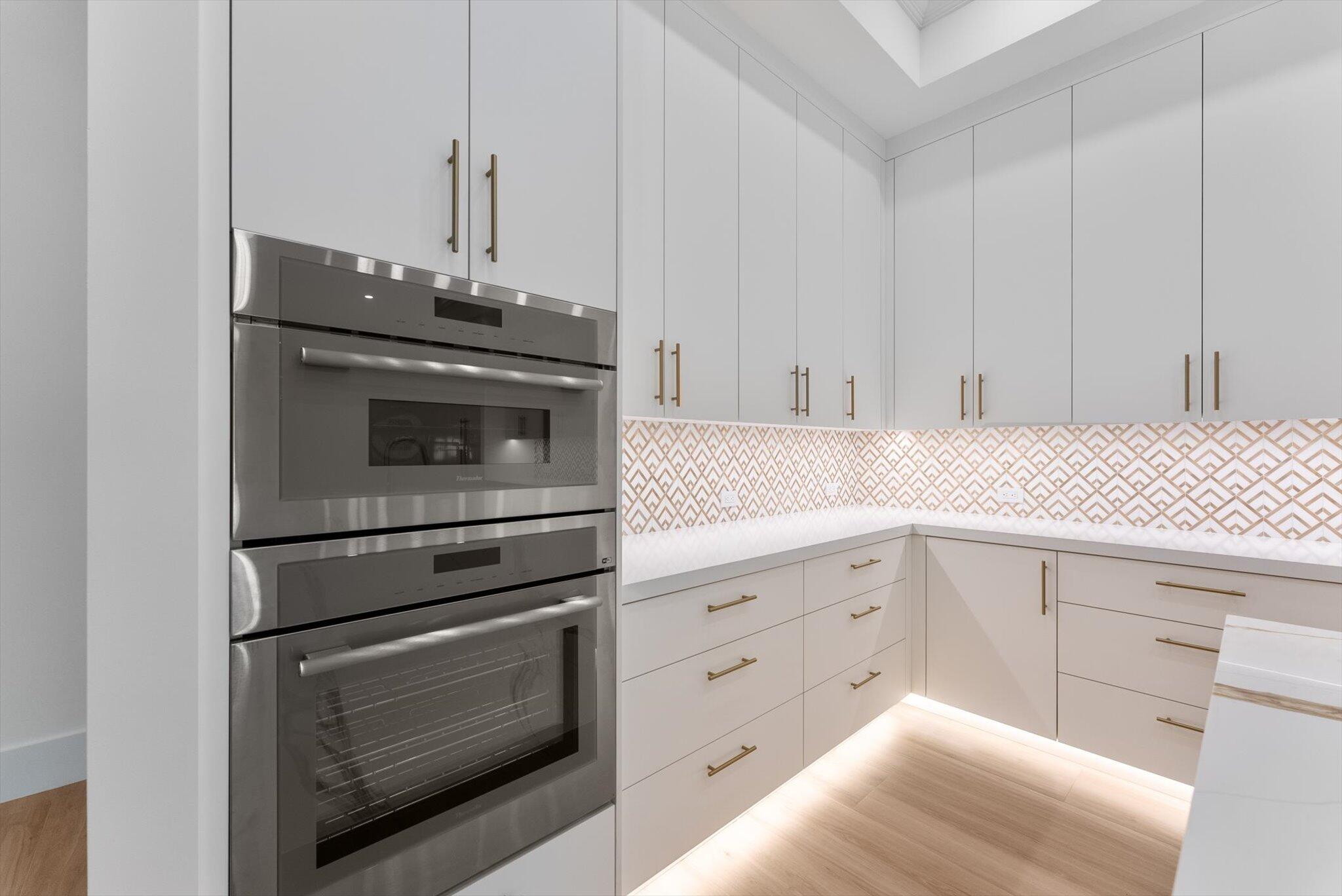 715 Mission Hill Road Boynton Beach, FL 33435 - Photo 10 of 52 Kitchen