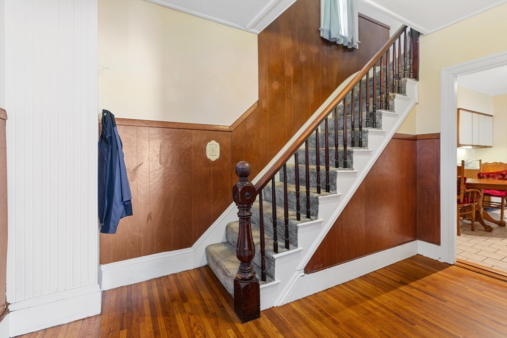 20 Trinity Avenue Lynn, MA 01902 - Photo 15 of 29 a view of entryway