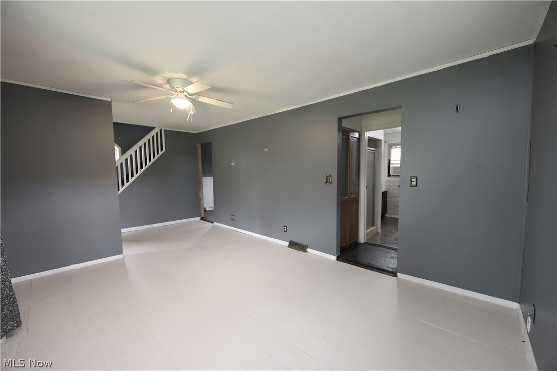 12908 Shadyway Road Garfield Heights, OH 44125 - Photo 3 of 24