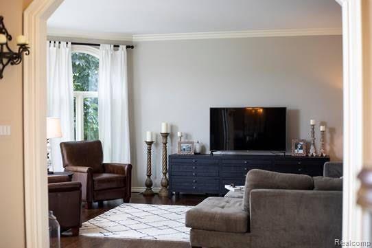 4446 Southacre Lane Rochester, MI 48306 - Photo 67 of 70 unnamed (1).jpg
