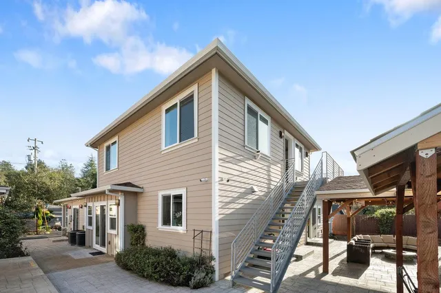 $2,499,000 | 227 Theodor Lane, Sonoma, CA 95476