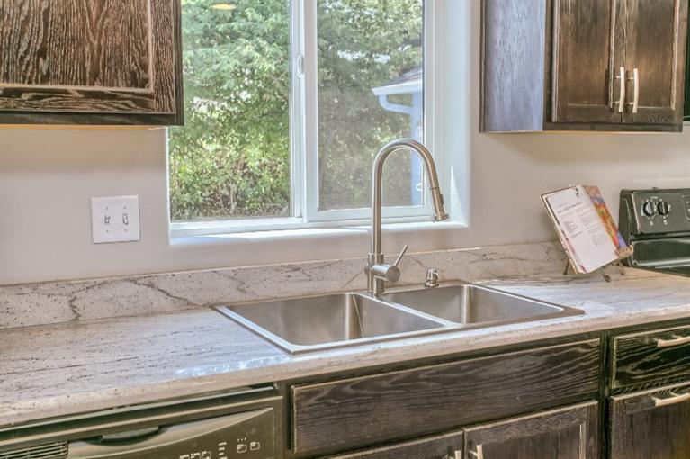 3520 Bursell Road Central Point, OR 97502 - Photo 15 of 35 Additional Photo