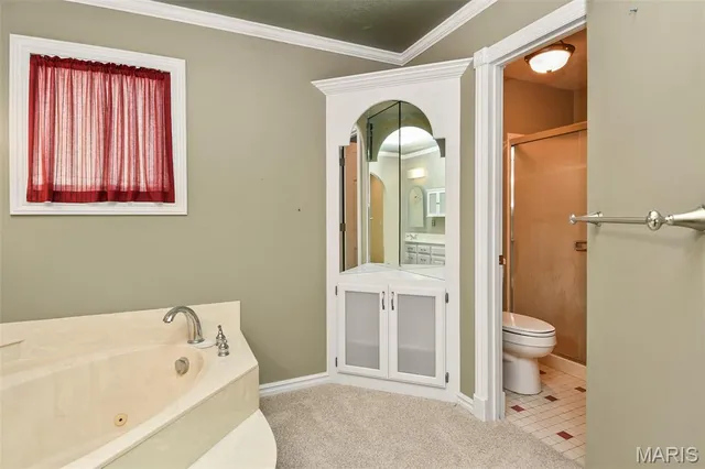 $399,900 | 899 West Sherwood Drive, Springfield, MO 65810