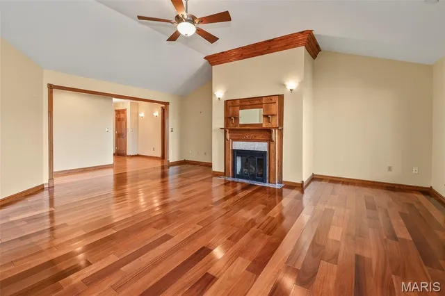 $399,900 | 899 West Sherwood Drive, Springfield, MO 65810