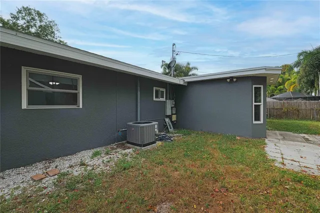 $415,000 | 4717 West Leila Avenue, Tampa, FL 33616