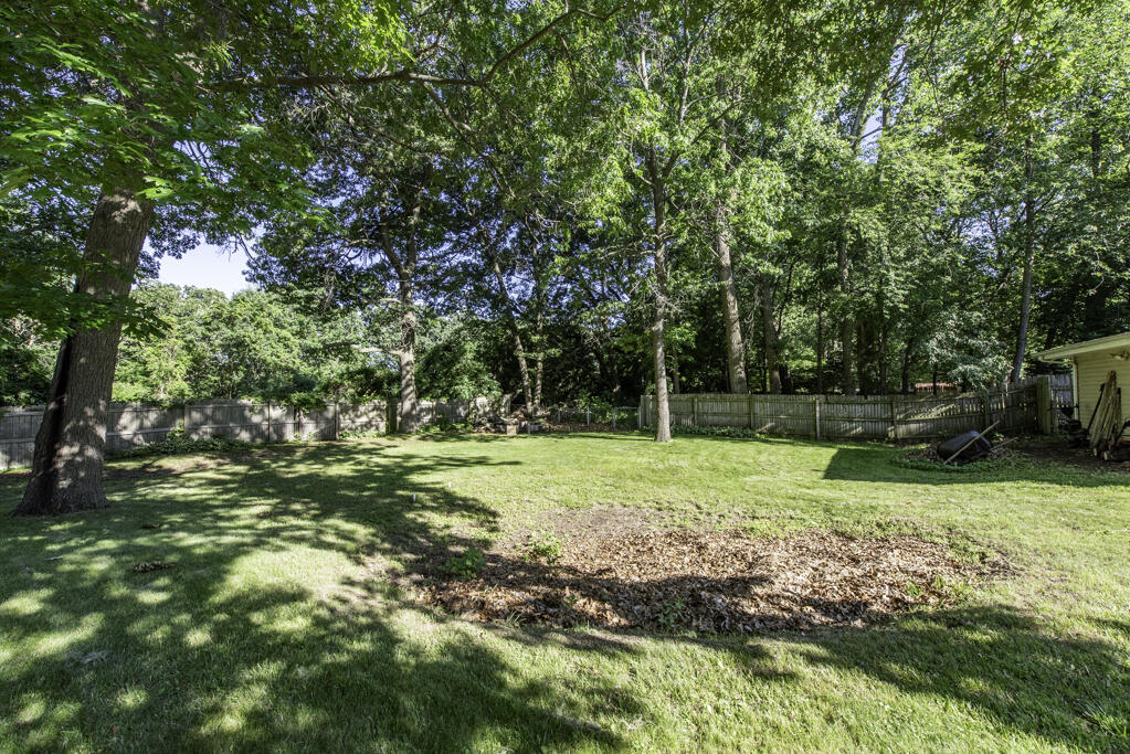 11211 8th Avenue Pleasant Prairie, WI 53158 - Photo 31 of 35 DSC_6684