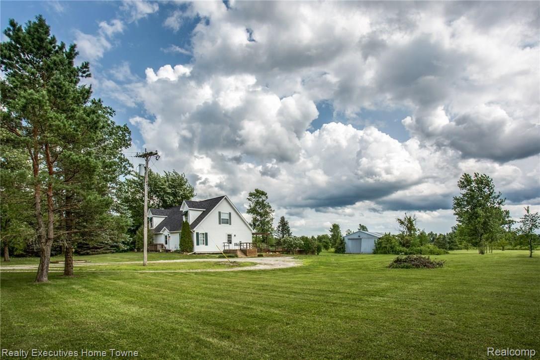 8619 Imlay City Road Avoca, MI 48006 - Photo 14 of 35 8619 Imlay City Ex-14.JPG