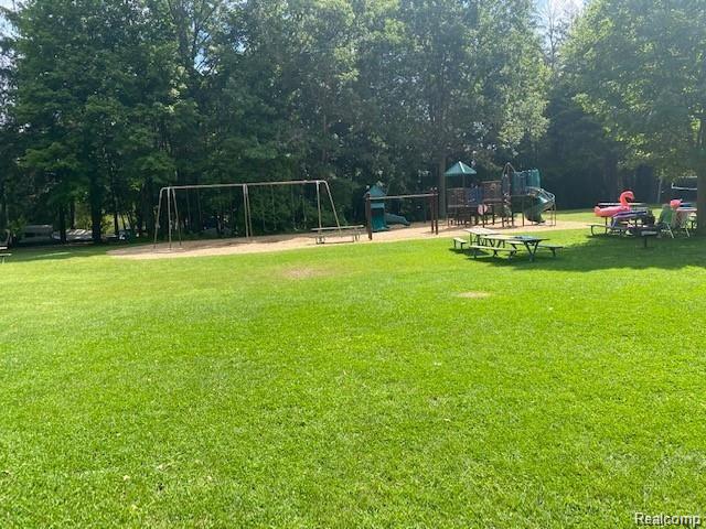 V/l Murray Hill Road Hartland, MI 48353 - Photo 1 of 18
