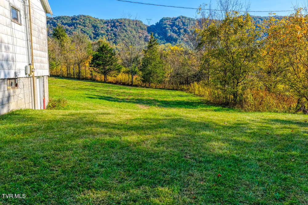 275 Wake Forest Road Eidson, TN 37731 - Photo 20 of 57 275 Wake Forest. Eidson MLSa (25 of 49)