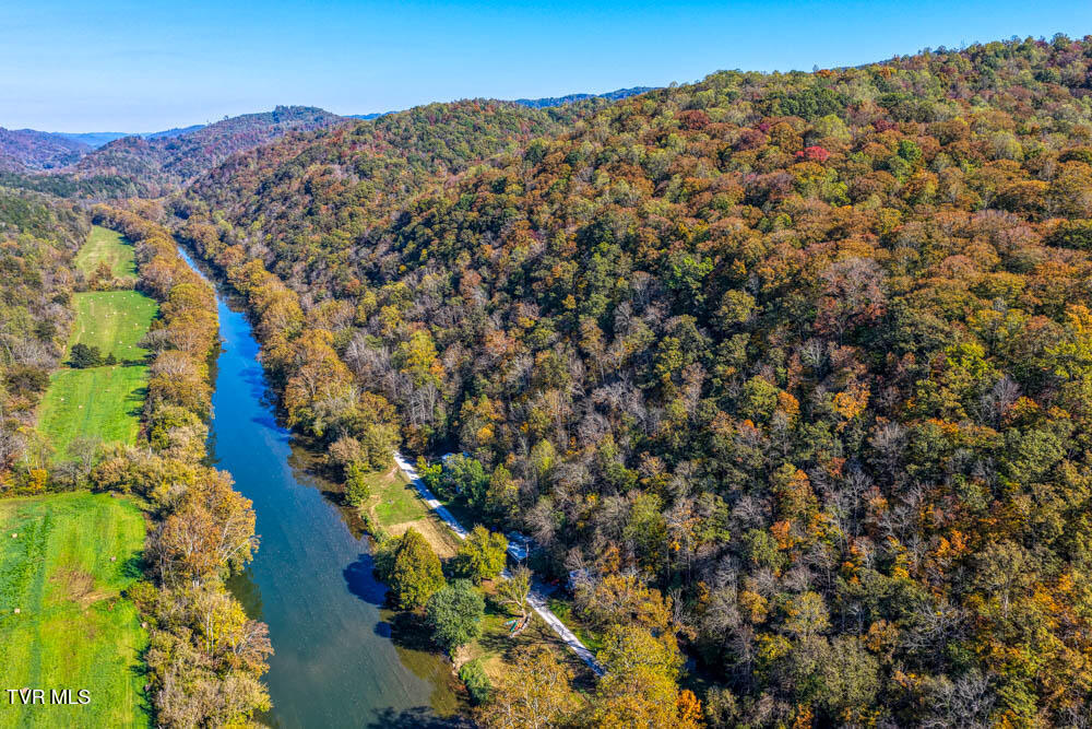 275 Wake Forest Road Eidson, TN 37731 - Photo 25 of 57 275 Wake Forest. Eidson MLSa (12 of 49)