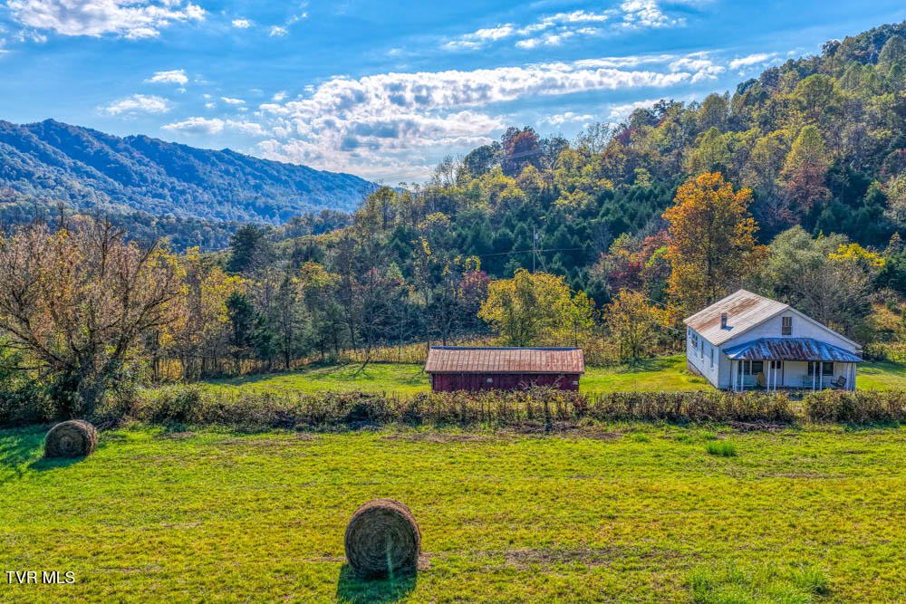 275 Wake Forest Road Eidson, TN 37731 - Photo 53 of 57 275 Wake Forest. Eidson MLSa (30 of 49)