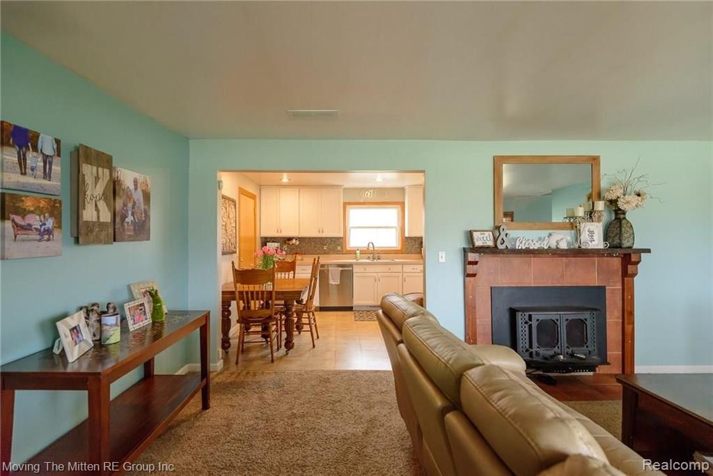 6711 Merriman Road Romulus, MI 48174 - Photo 8 of 37