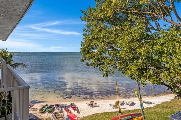 $525,000 | 92550 Overseas Highway, Unit 214, Tavernier, FL 33070
