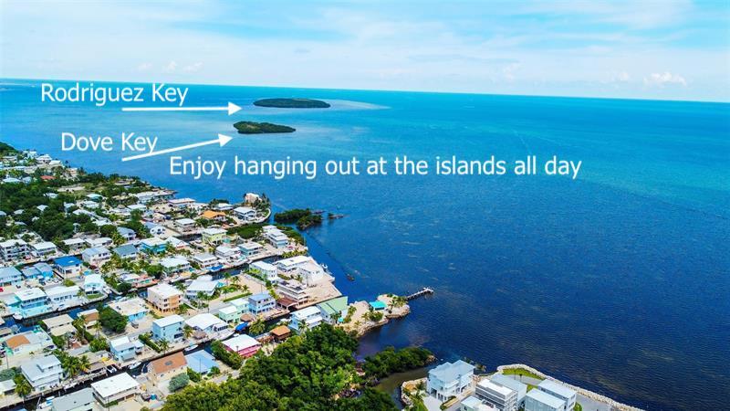 601 Cuda Lane Key Largo, FL 33037 - Photo 22 of 90 a view of a sign