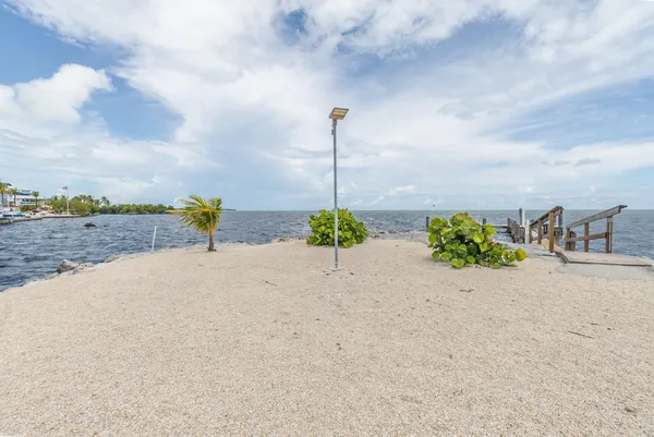 $15,000 | 601 Cuda Lane, Key Largo, FL 33037