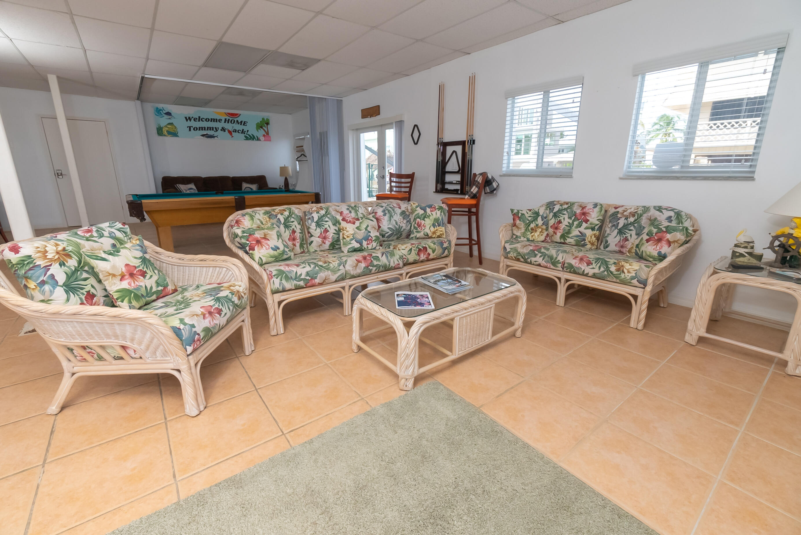601 Cuda Lane Key Largo, FL 33037 - Photo 41 of 90 a living room with furniture and a flat screen tv