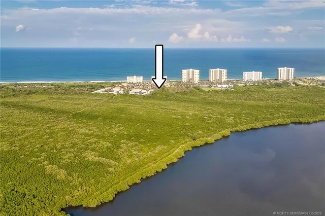 $1,900,000 | 9461 South Ocean Drive, Jensen Beach, FL 34957