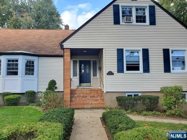 $4,500 | 20 Poplar Street, Unit 1, Dumont, NJ 07628