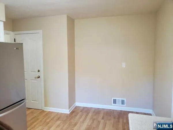 $4,500 | 20 Poplar Street, Unit 1, Dumont, NJ 07628