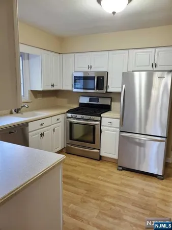 $4,500 | 20 Poplar Street, Unit 1, Dumont, NJ 07628