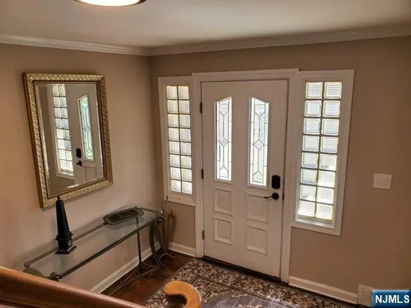 $4,500 | 20 Poplar Street, Unit 1, Dumont, NJ 07628