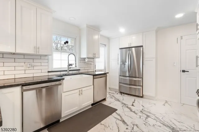 $5,000 | 6 Nottingham Road, West Orange, NJ 07052