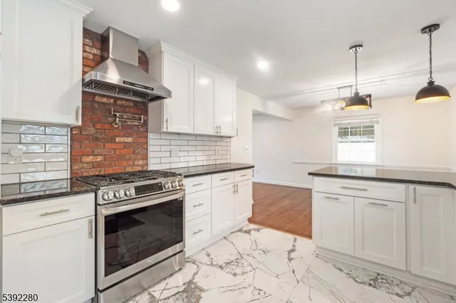 $5,000 | 6 Nottingham Road, West Orange, NJ 07052