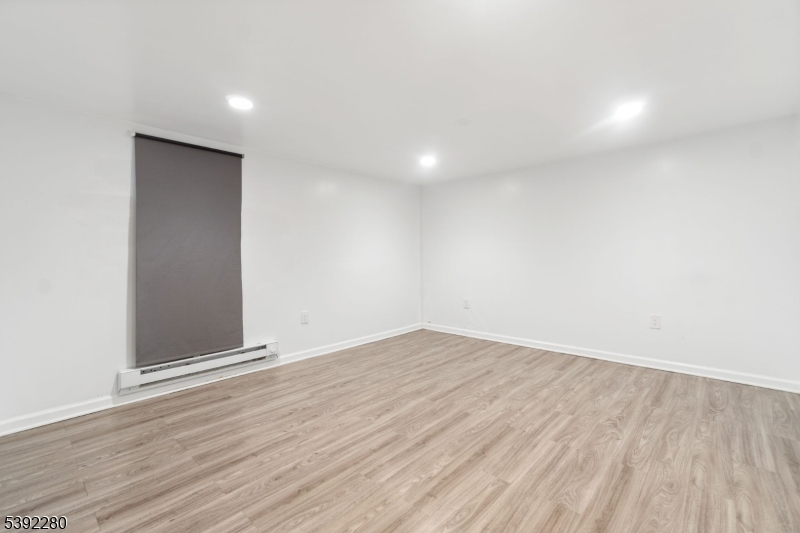 6 Nottingham Road West Orange, NJ 07052 - Photo 34 of 47