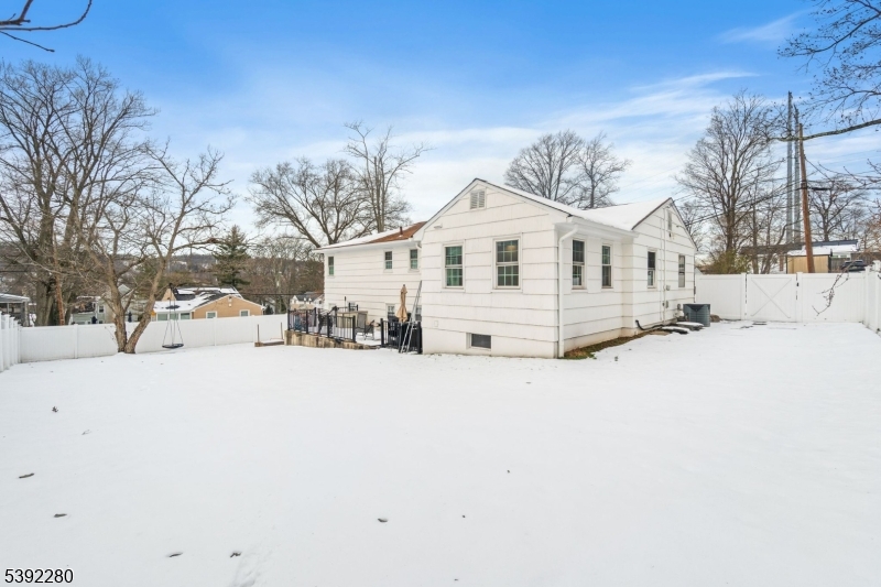 6 Nottingham Road West Orange, NJ 07052 - Photo 42 of 47