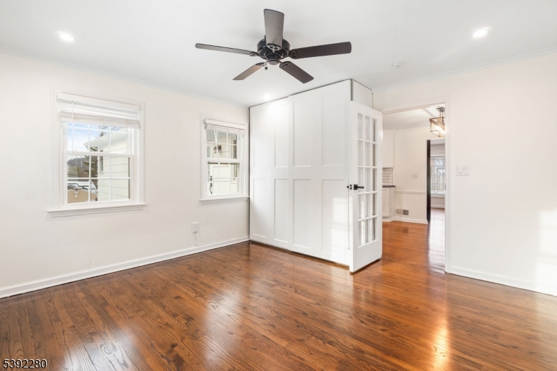 6 Nottingham Road West Orange, NJ 07052 - Photo 8 of 47