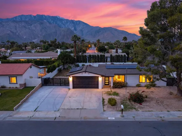 $499,900 | 2251 North San Gorgonio Road, Palm Springs, CA 92262