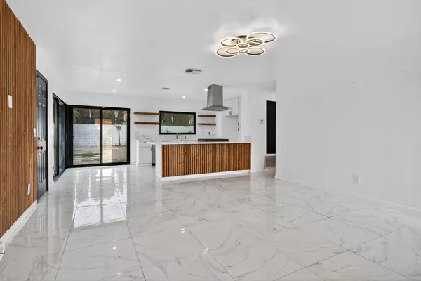 $499,900 | 2251 North San Gorgonio Road, Palm Springs, CA 92262