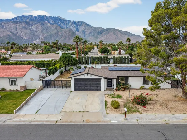 $499,900 | 2251 North San Gorgonio Road, Palm Springs, CA 92262