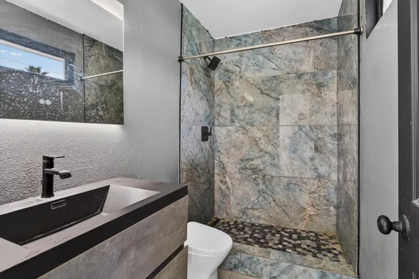 $499,900 | 2251 North San Gorgonio Road, Palm Springs, CA 92262